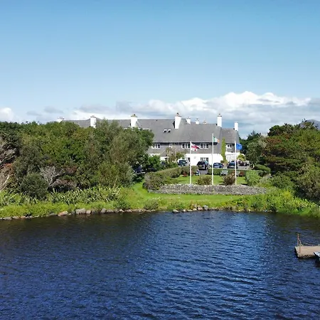 ホテル House & 4*