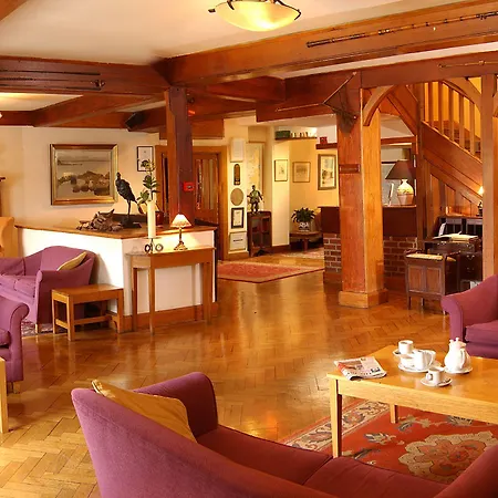 Hotel House & 4*