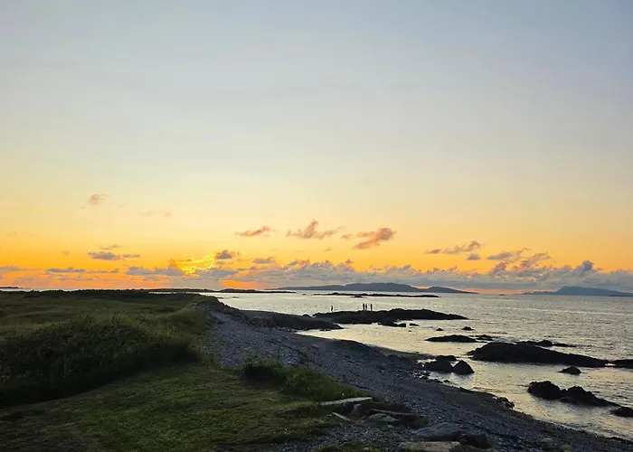 Отель House & 4*