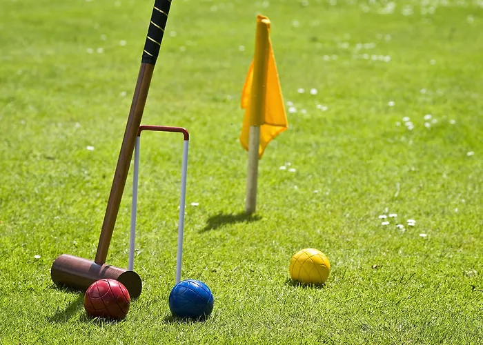 Отель House & Ренвайл