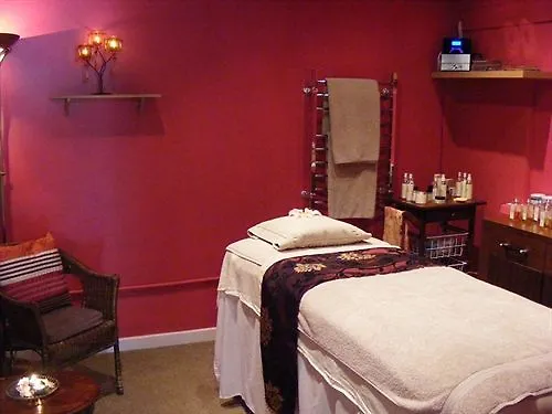 House & Отель Ренвайл